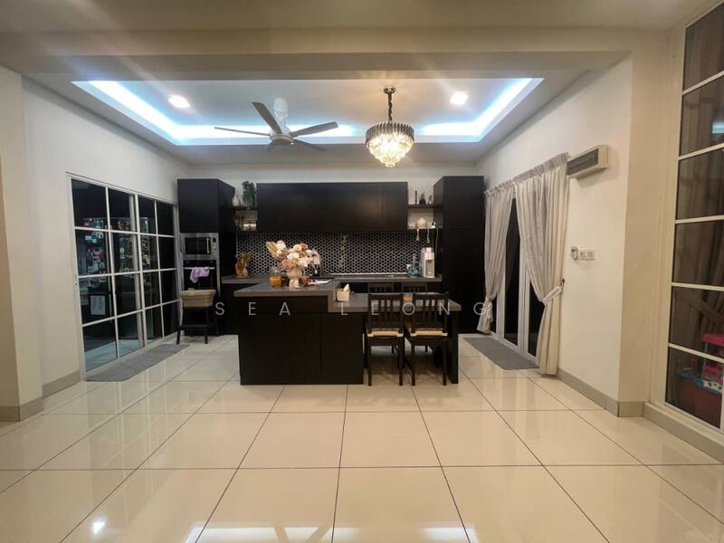 For Sale - Taman Mount Austin