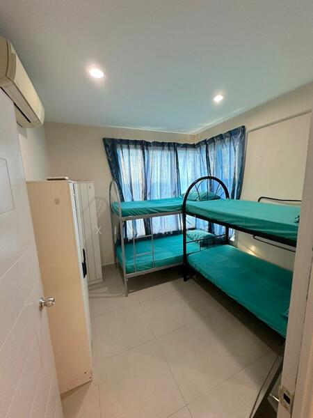 For Rent - Menara U2