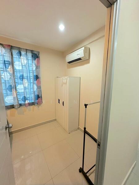 For Rent - Menara U2