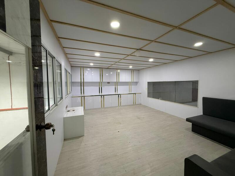 For Sale - Mount Austin Mounts Austins Mount Austin Mounts Austins