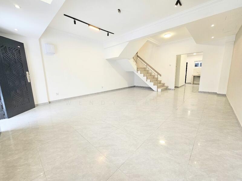 For Sale - TAMAN PUCHONG UTAMA