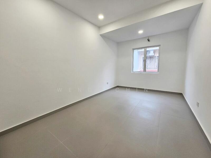 For Sale - TAMAN PUCHONG UTAMA