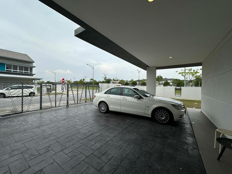For Sale - Aman Serenia, Serenia Arina 2 Double Storey Superlink House For Sale Corner Lot & Fully Furnished
