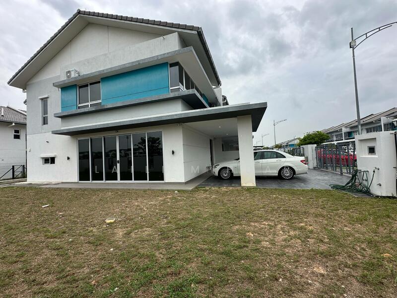 For Sale - Aman Serenia, Serenia Arina 2 Double Storey Superlink House For Sale Corner Lot & Fully Furnished