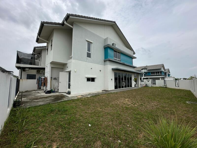For Sale - Aman Serenia, Serenia Arina 2 Double Storey Superlink House For Sale Corner Lot & Fully Furnished