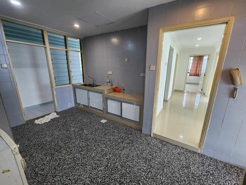 Untuk Dijual - Country Tower Condominium