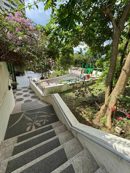 Untuk Dijual - Country Tower Condominium