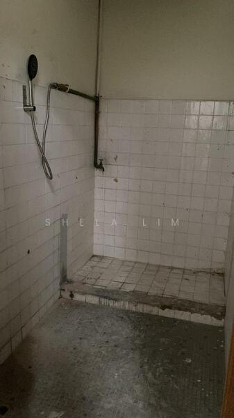 For Sale - Taman Sri SKudai, Jalan Emas 1 @ 2 Storey Shoplot (Facing Main Road)