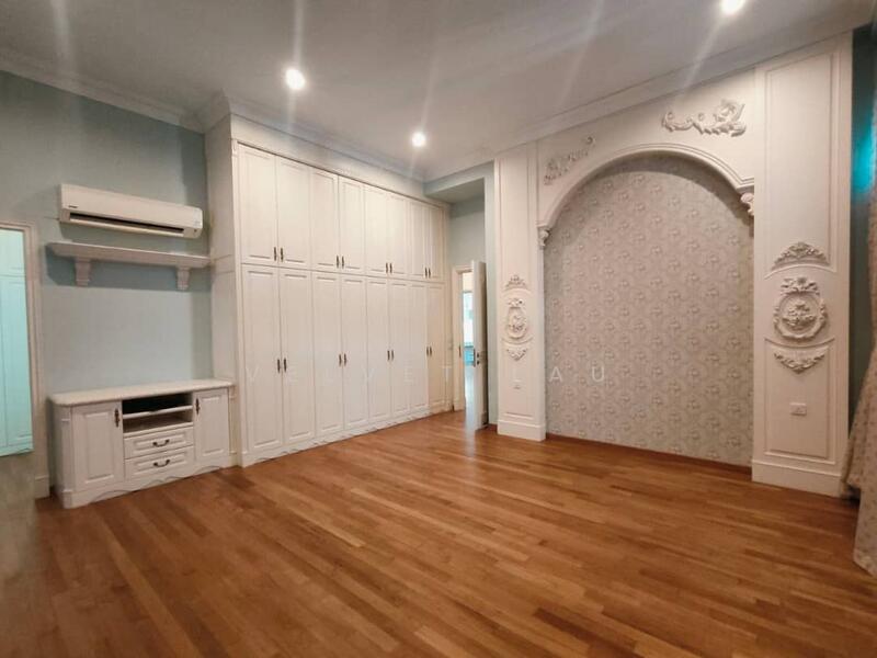 For Sale - Bukit Indah Bukits Indahs