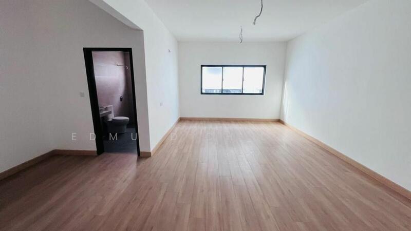 For Rent - 2.5-storey Terraced House at Bandar Baru Selayang