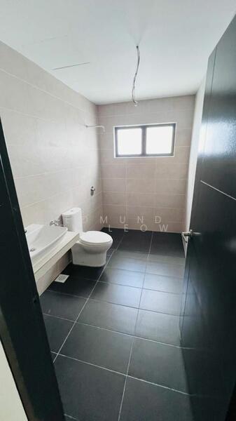 For Rent - 2.5-storey Terraced House at Bandar Baru Selayang