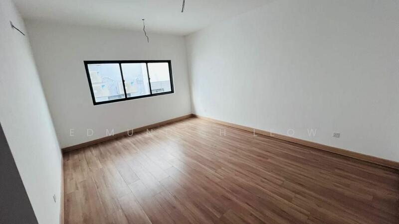 For Rent - 2.5-storey Terraced House at Bandar Baru Selayang