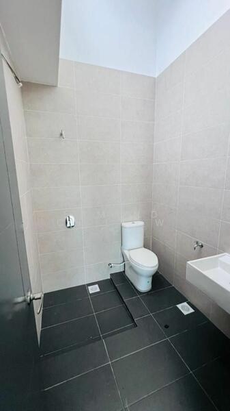 For Rent - 2.5-storey Terraced House at Bandar Baru Selayang