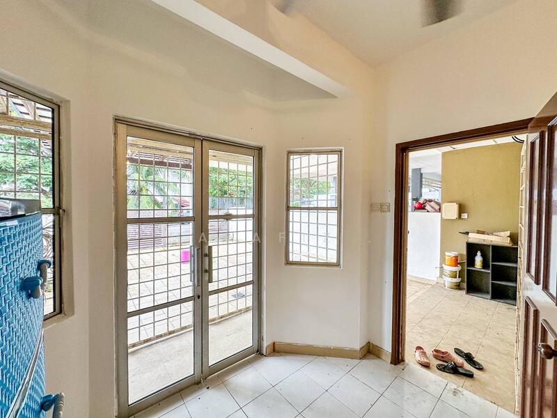 For Sale - Taman Subang Impian