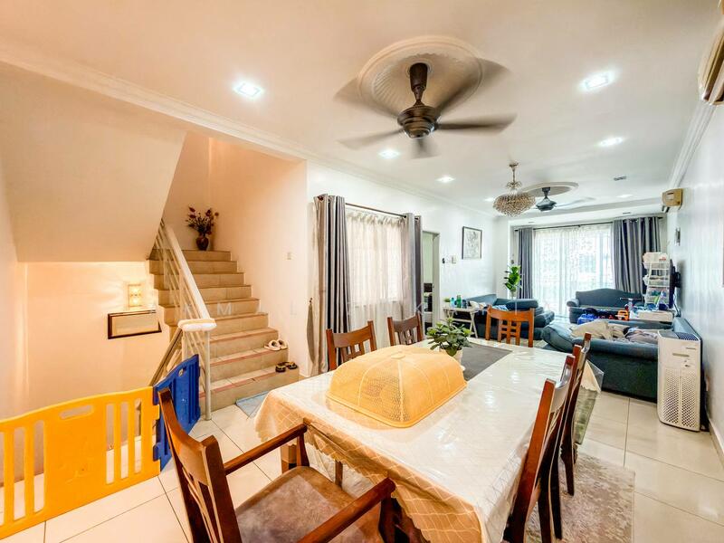 Untuk Dijual - 2.5 Storey Terrace House, Taman Dagang Permai, Ampang