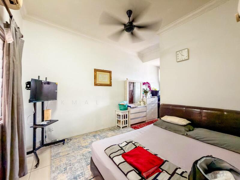 Untuk Dijual - 2.5 Storey Terrace House, Taman Dagang Permai, Ampang