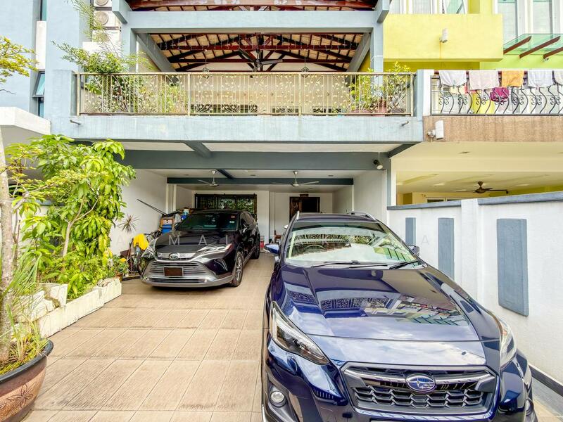 Untuk Dijual - 2.5 Storey Terrace House, Taman Dagang Permai, Ampang