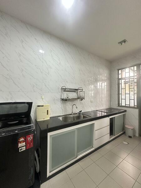 Untuk Disewa - Bukit Indah