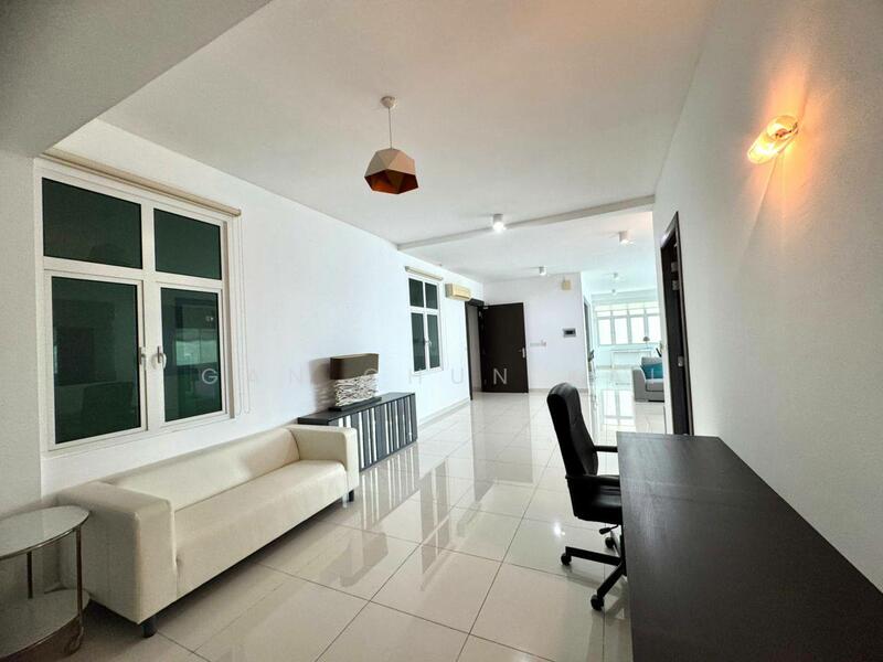 Untuk Disewa - Gurney Paragon