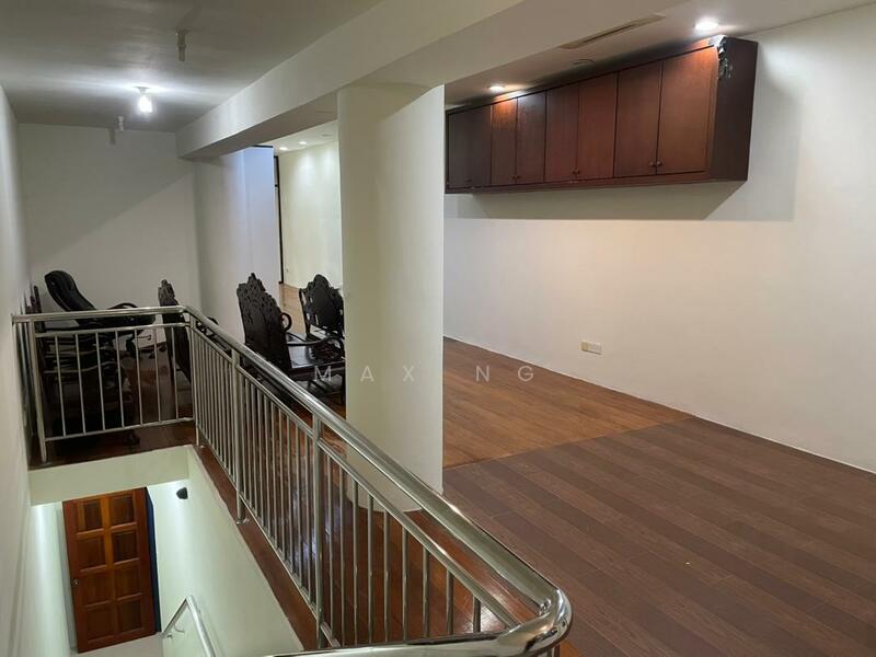 Untuk Disewa - Georgetown Office Space 1800sf Renovated Air Cond