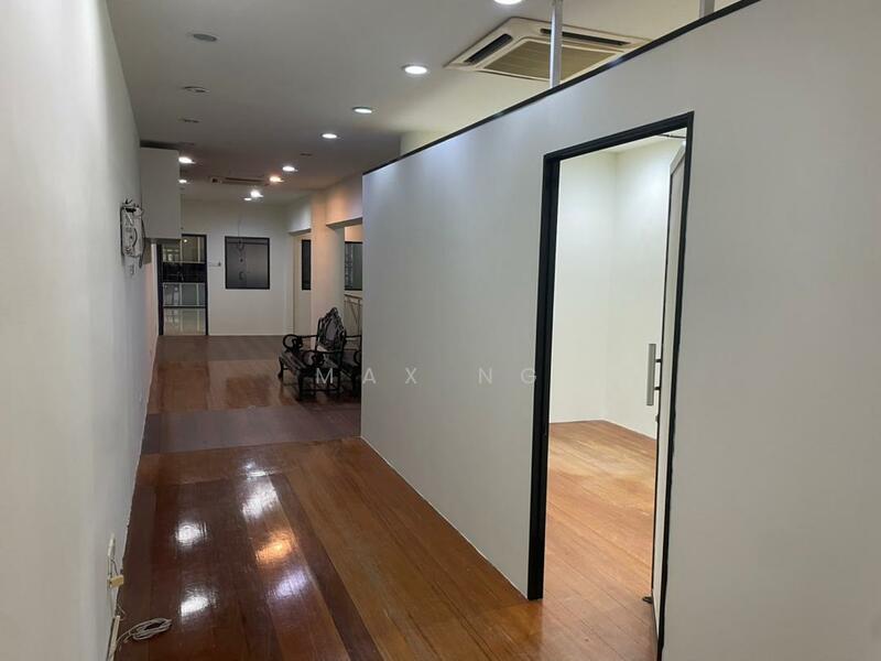 Untuk Disewa - Georgetown Office Space 1800sf Renovated Air Cond