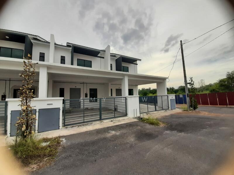 Untuk Dijual - Mentakab Pahang Taman Rimba Emas