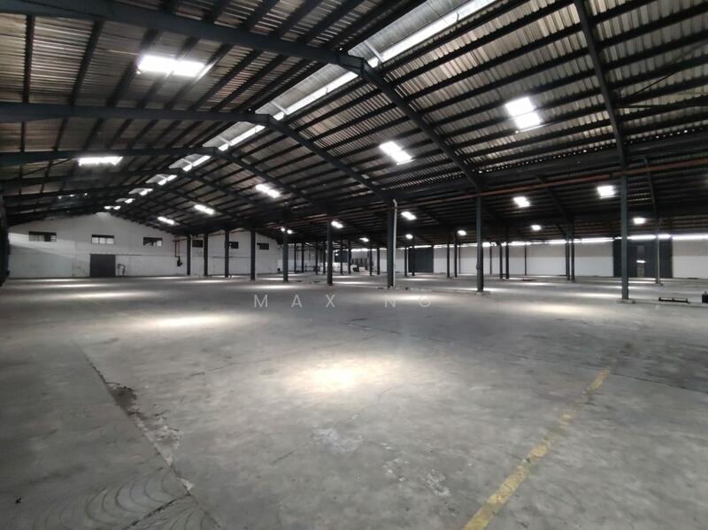 For Rent - Perai Industrial Park Factory Warehouse 4.7 Acres 11 Loading Bay
