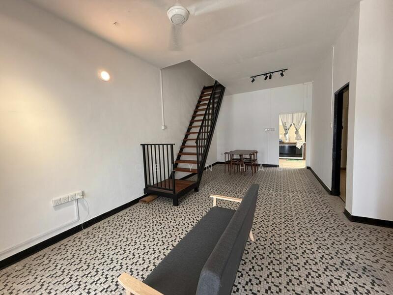 Untuk Disewa - 2-storey Terrace House at Taman Serene