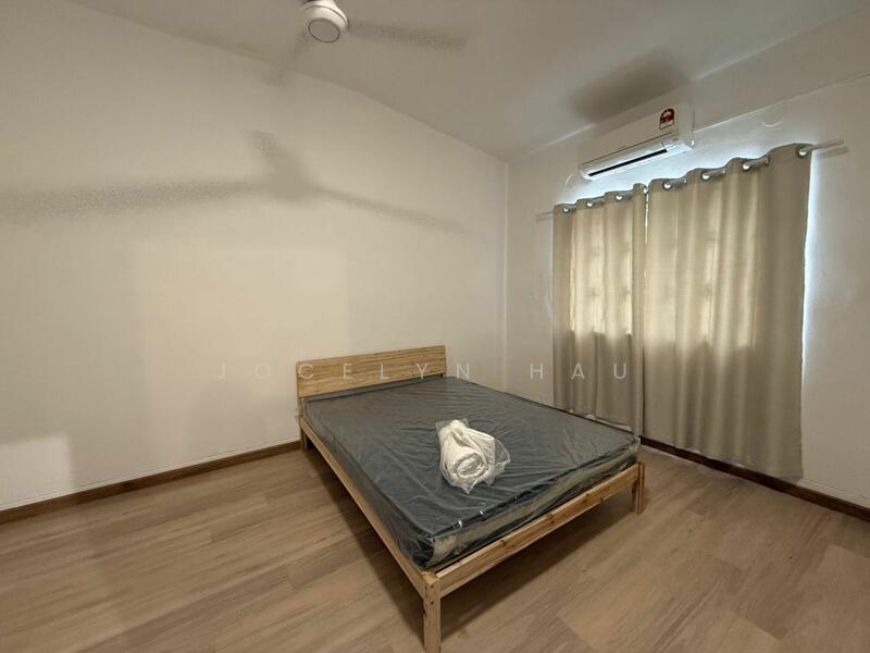 Untuk Disewa - 2-storey Terrace House at Taman Serene