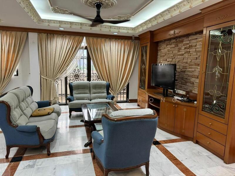 For Rent - Desa Villa Condominium