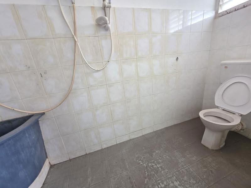 Rumah Teres 2-Tingkat untuk Dijual di Taman Midah (Cheras) - Ken Lew - Bathroom - PropertyGuru.com.my