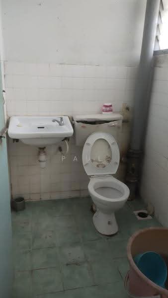 2-storey Terraced House for Sale in Taman Setapak (Setapak) - Paul Po - Bathroom - PropertyGuru.com.my