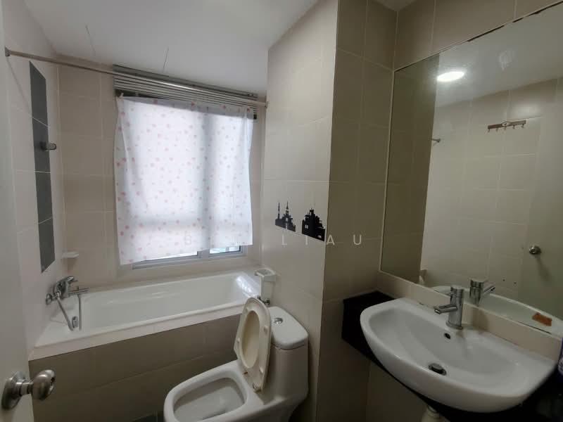 Condominium for Rent at The Peak Residences - Ben Liau - Bathroom - PropertyGuru.com.my
