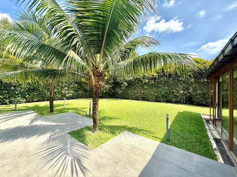 Untuk Dijual - Good Condition Ampang Hilir Bungalow @ Jalan Ampang Hilir