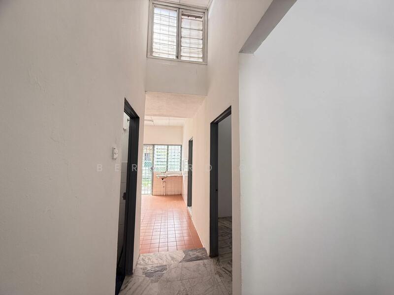 For Sale - Taman Velox