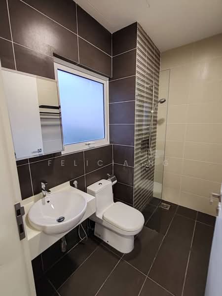 Condominium for Rent at Seri Puteri Hills - Felicia Ng - Bathroom - PropertyGuru.com.my