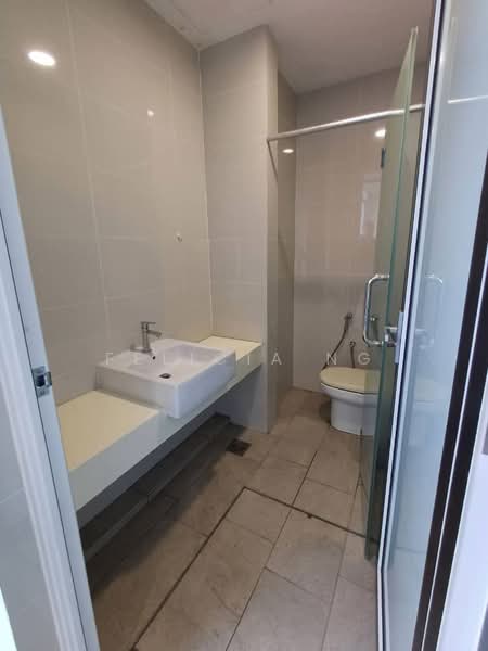 Condominium for Rent at Seri Puteri Hills - Felicia Ng - Bathroom - PropertyGuru.com.my