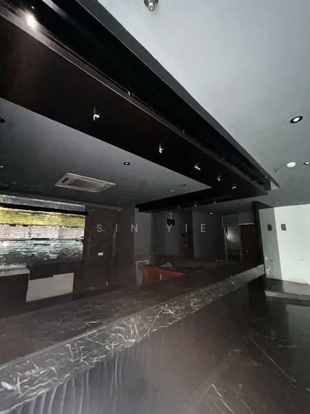 For Rent - Shop at Kampung Makam