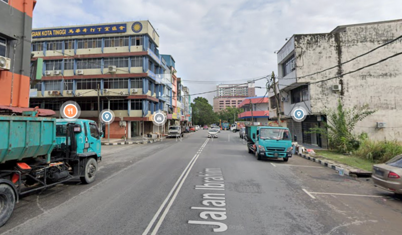 For Rent - Shop at Kampung Makam