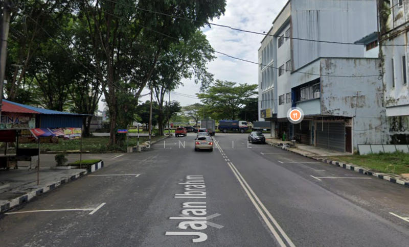 For Rent - Shop at Kampung Makam