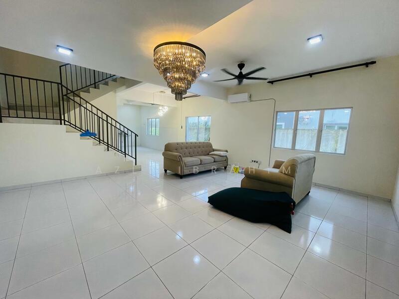 For Sale - Taman Hijaz Mulia