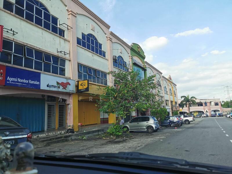 For Rent - Jalan Psk , Taman Bukit Serdang, Seri kembangan