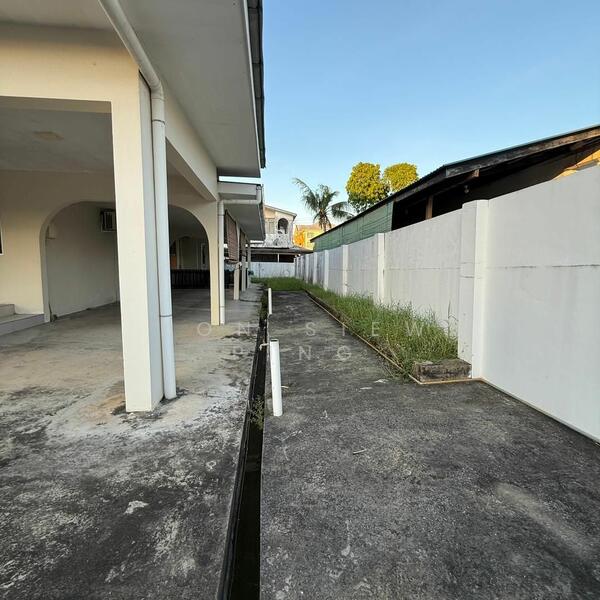 For Sale - Bungalow at Krokop