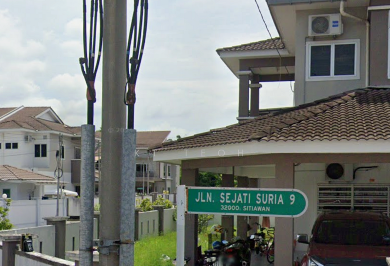 For Sale - Below Market Value; 2 Sty Mid Terrace @ Taman Sejati Suria