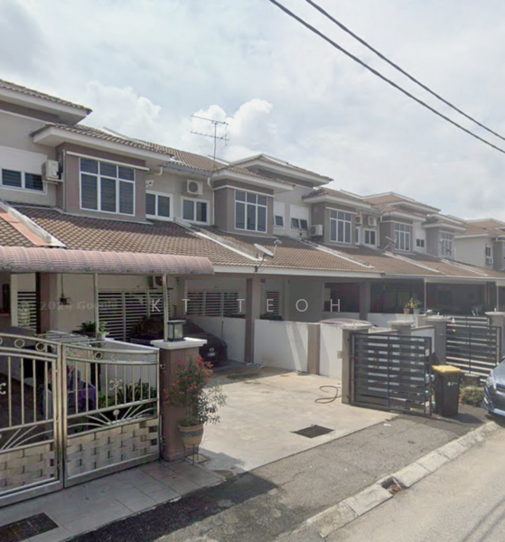 For Sale - Below Market Value; 2 Sty Mid Terrace @ Taman Sejati Suria