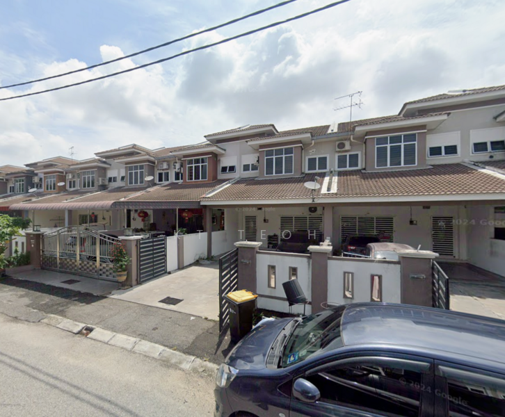 For Sale - Below Market Value; 2 Sty Mid Terrace @ Taman Sejati Suria