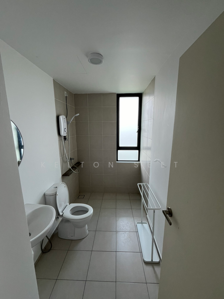 Untuk Disewa - Windows on The Park