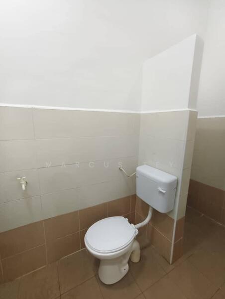 For Sale - Tangkak Tangkaks