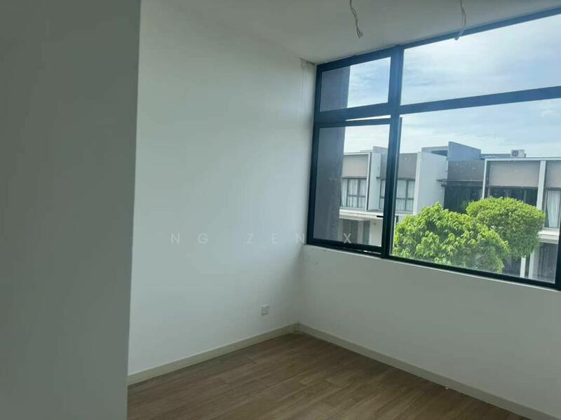 Untuk Disewa - Emerald Residence Link House Type B