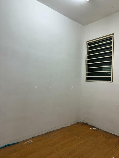 Untuk Disewa - Amara